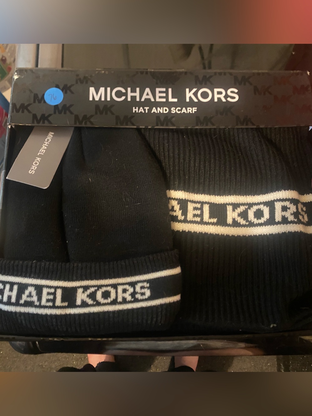 Michael Kors Black and White Beanie & Scarf Set NWT in a gift box